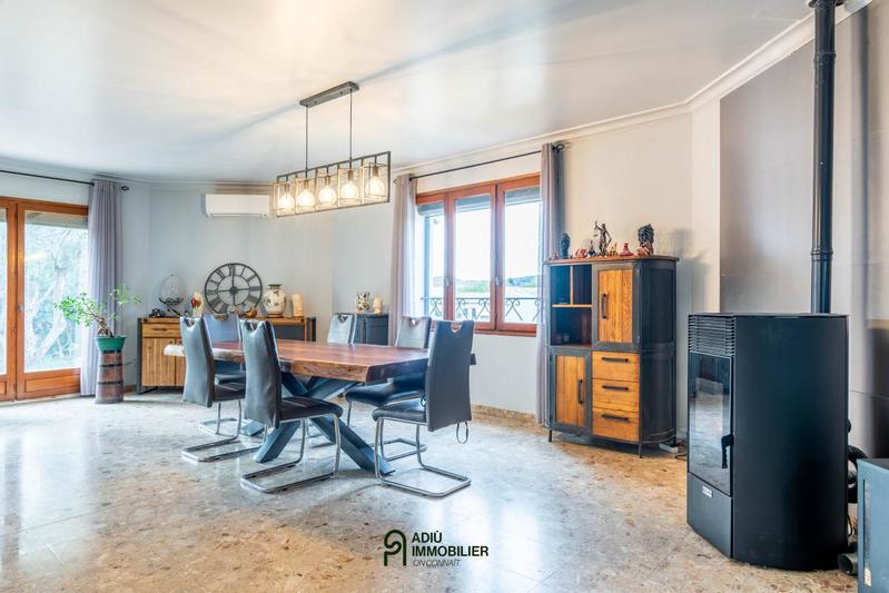 Maison - 175 m² - 5 pièces