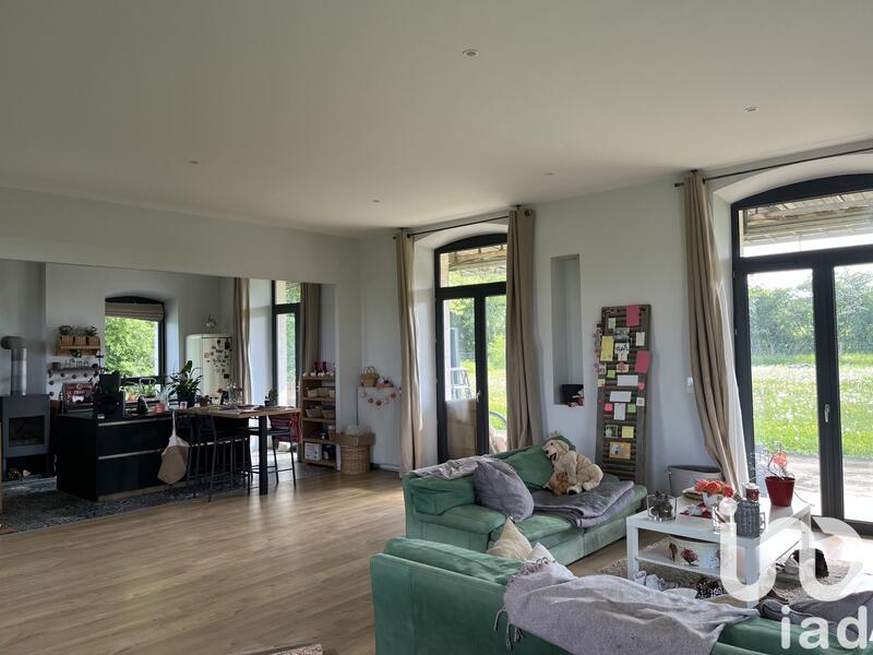 Maison - 143 m² - 5 pièces