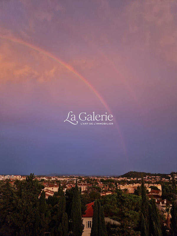 Appartement - 130 m² - 4 pièces