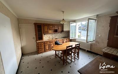 Maison - 111 m² - 6 pièces