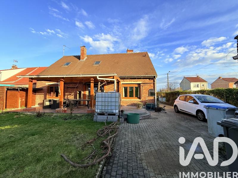 Maison - 120 m² - 5 pièces