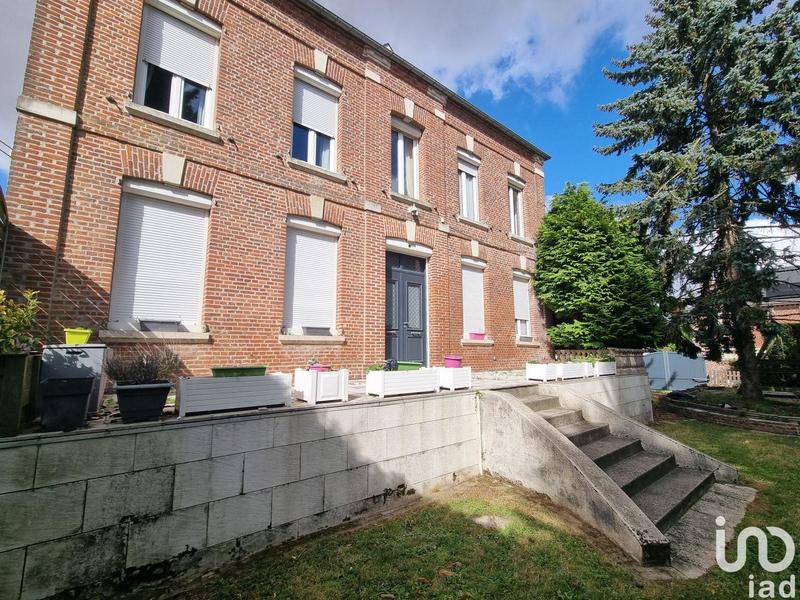 Maison - 300 m² - 5 pièces