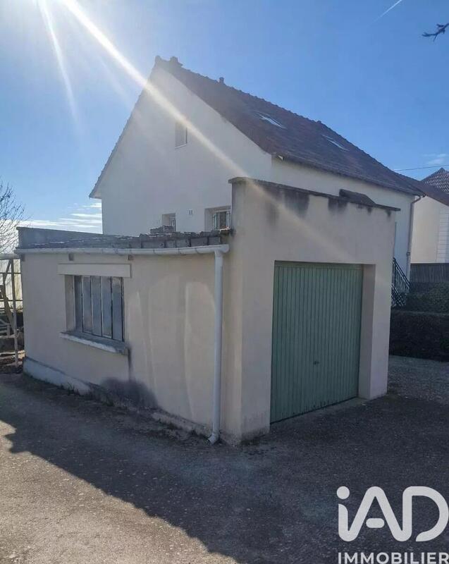 Maison - 107 m² - 5 pièces