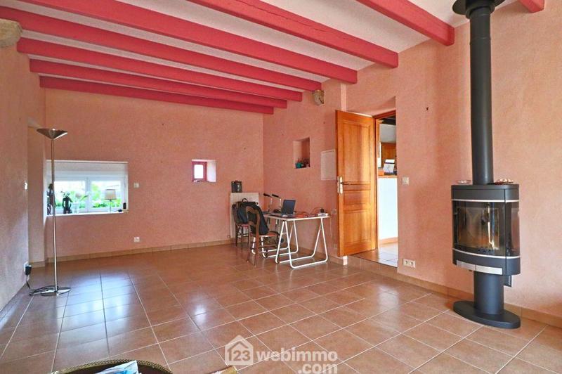 Maison - 240 m² - 8 pièces