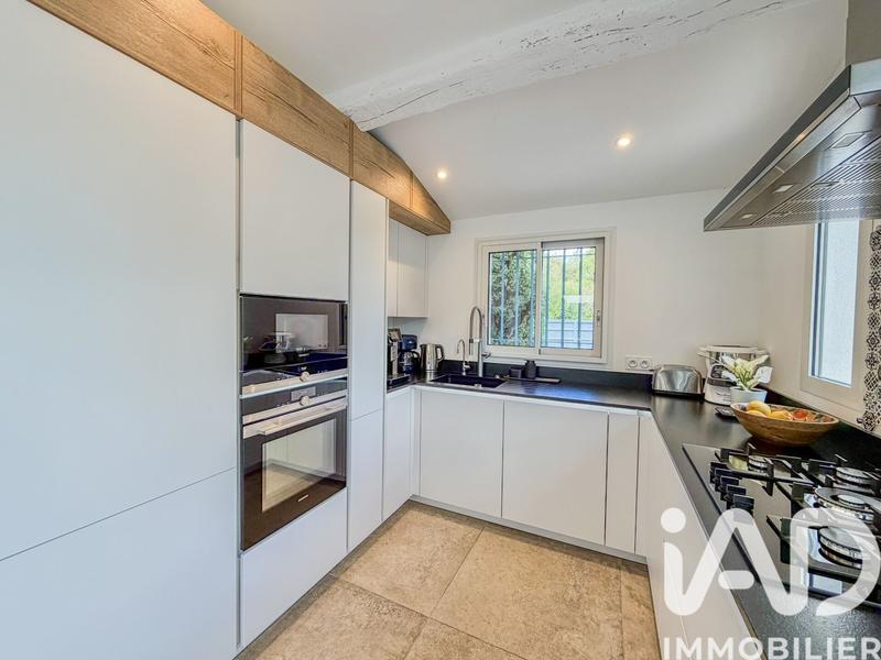 Maison - 140 m² - 6 pièces