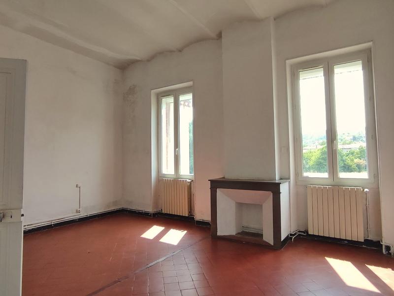 Appartement ancien - 119 m² - 4 pièces