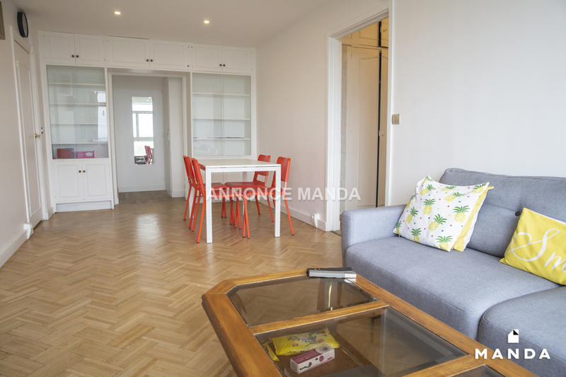 Chambre - 10 m² - 4 pièces