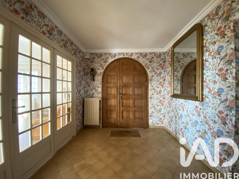 Maison - 170 m² - 8 pièces