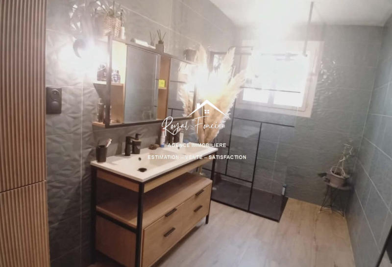 Maison - 120 m² - 4 pièces