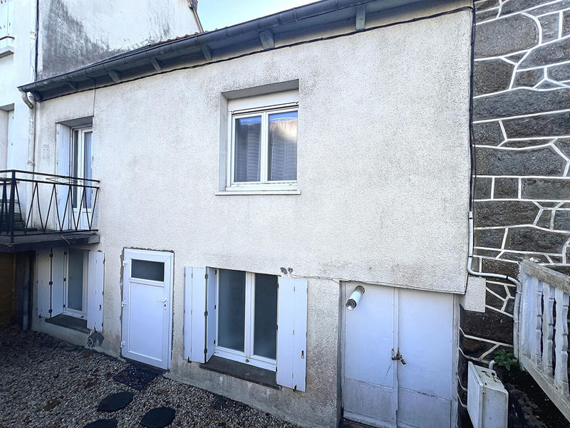 Immeuble - 3 pièces