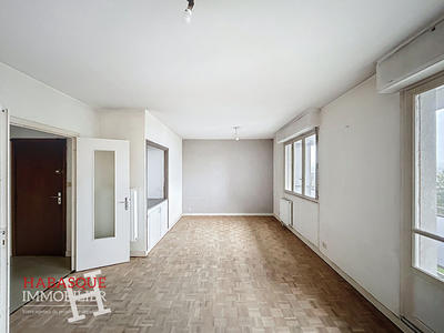 Appartement - 72 m² - 3 pièces