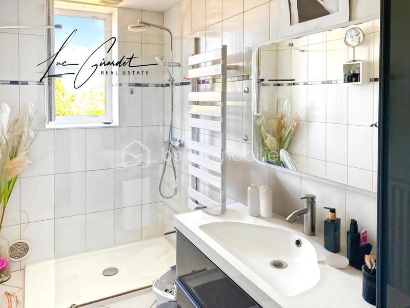 Maison - 176 m² - 6 pièces