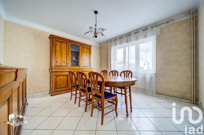 Maison - 177 m² - 6 pièces