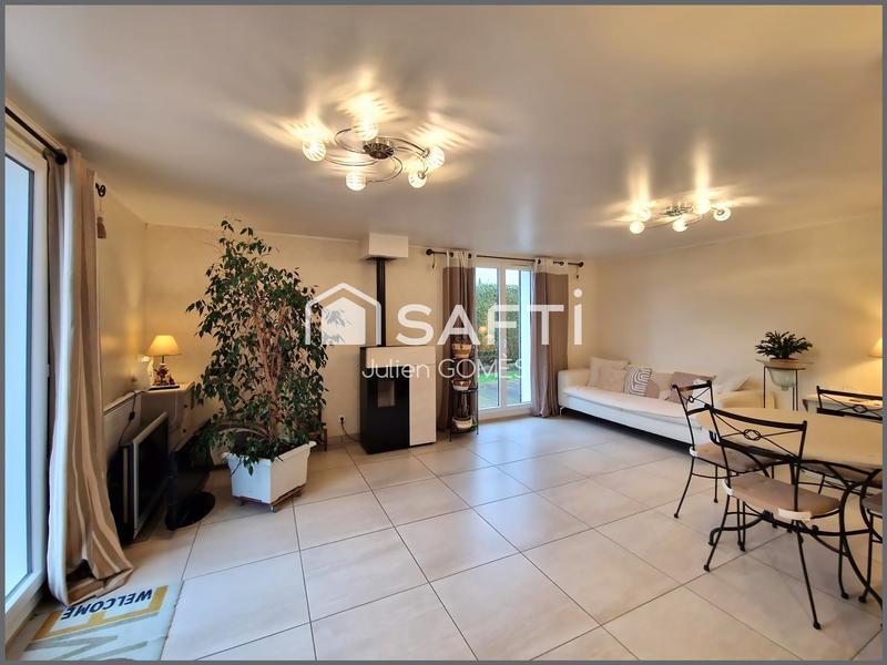 Maison - 90 m² - 4 pièces