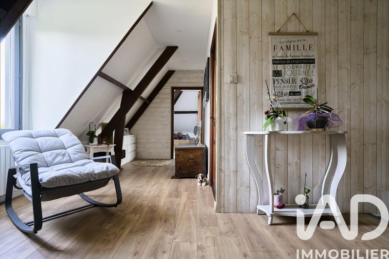 Maison - 180 m² - 7 pièces