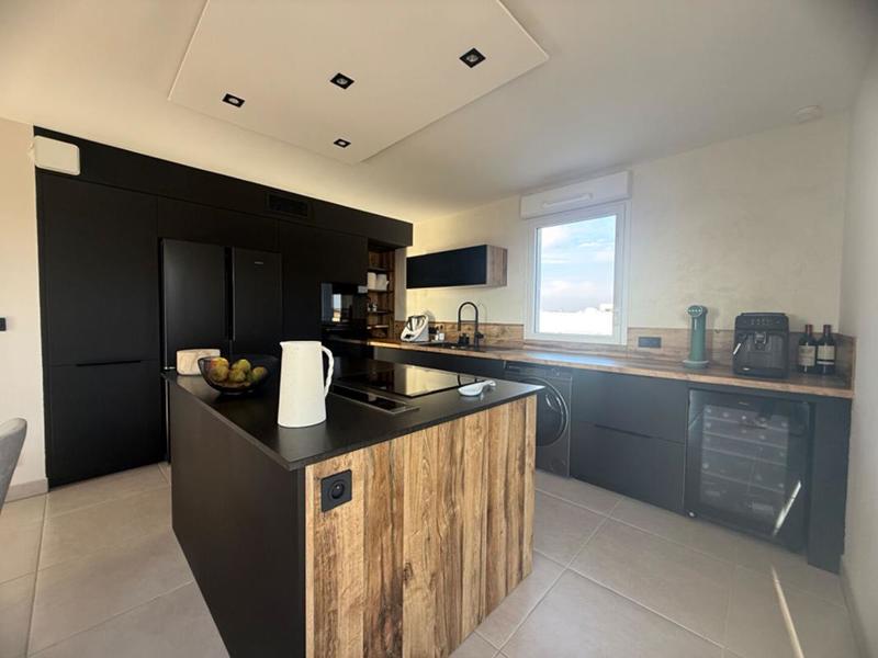 Appartement - 82 m² - 4 pièces