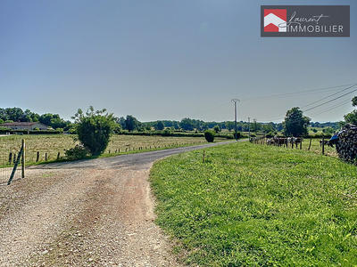 Maison - 187 m² - 7 pièces