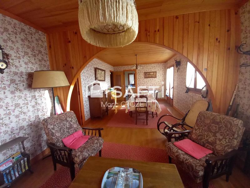 Châlet - 84 m² - 6 pièces