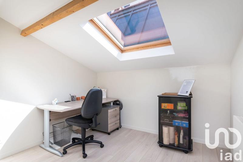 Loft - 136 m² - 4 pièces