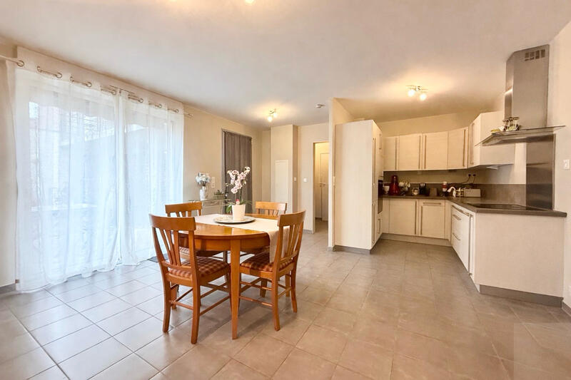 Appartement - 63 m² - 3 pièces