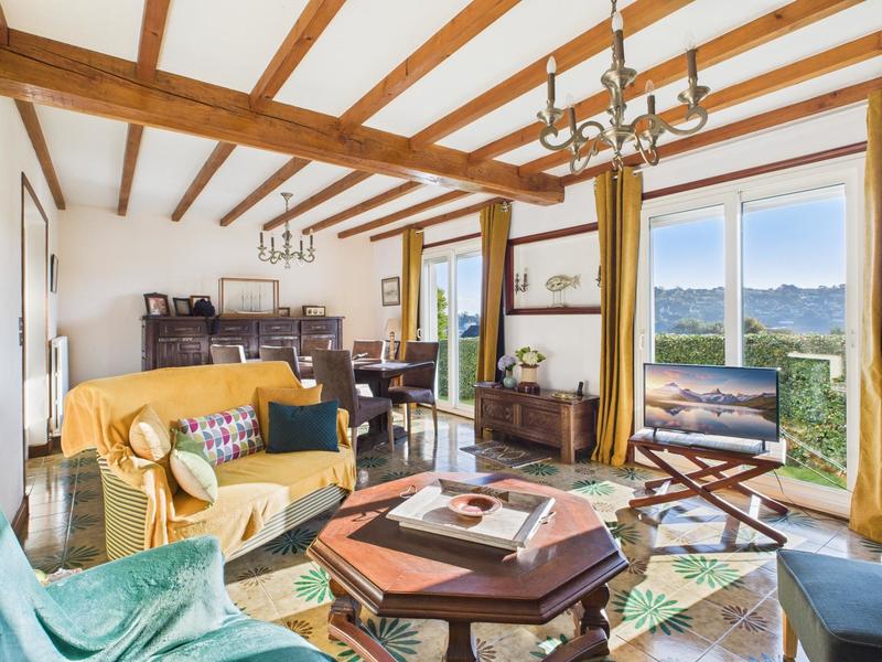 Maison - 165 m² - 5 pièces