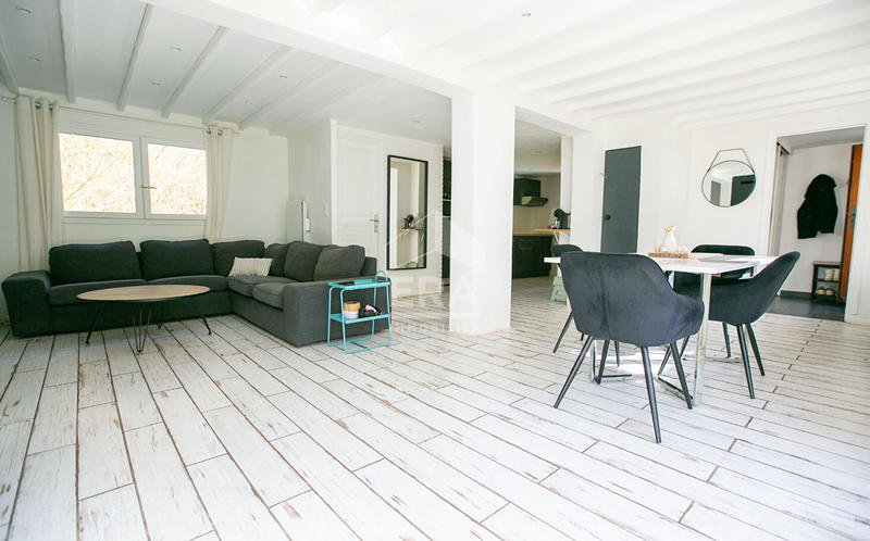 Maison - 135 m² - 7 pièces