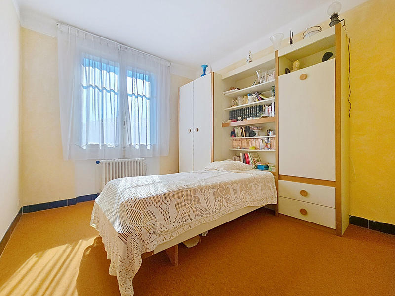 Maison - 150 m² - 8 pièces