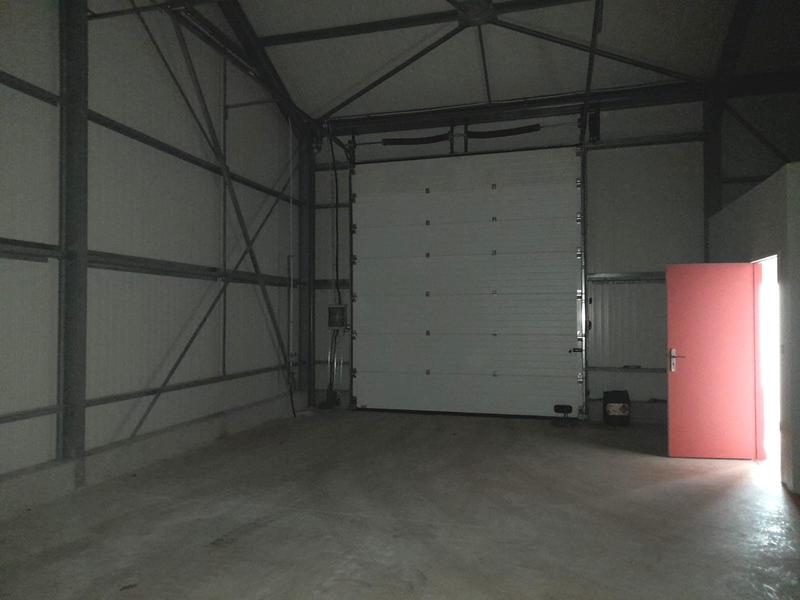 Local d'activités - 115 m²