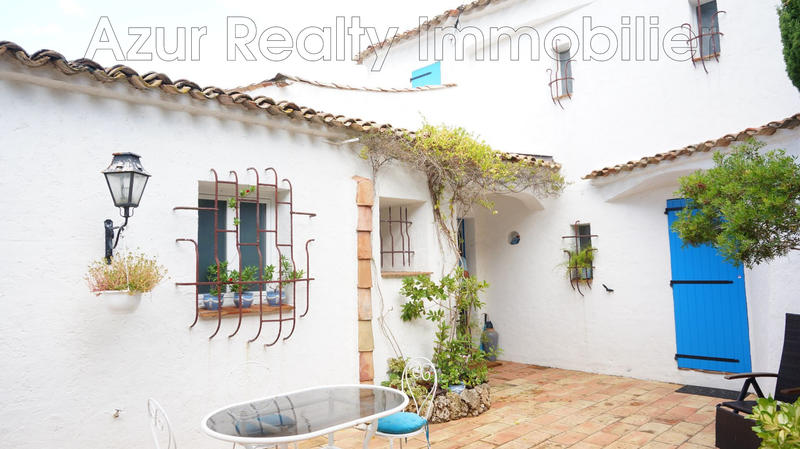 Maison - 191 m² - 8 pièces