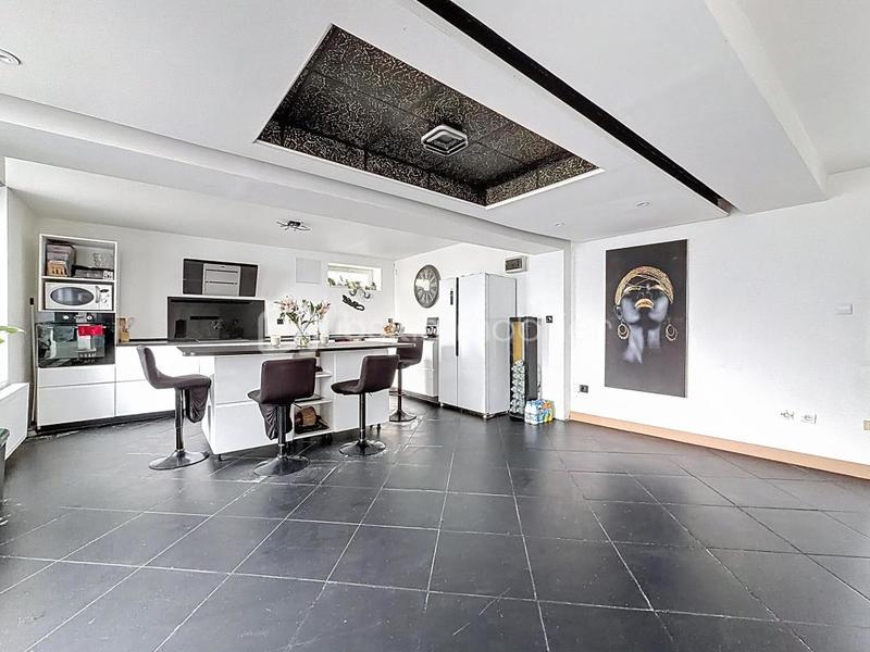 Maison - 120 m² - 6 pièces