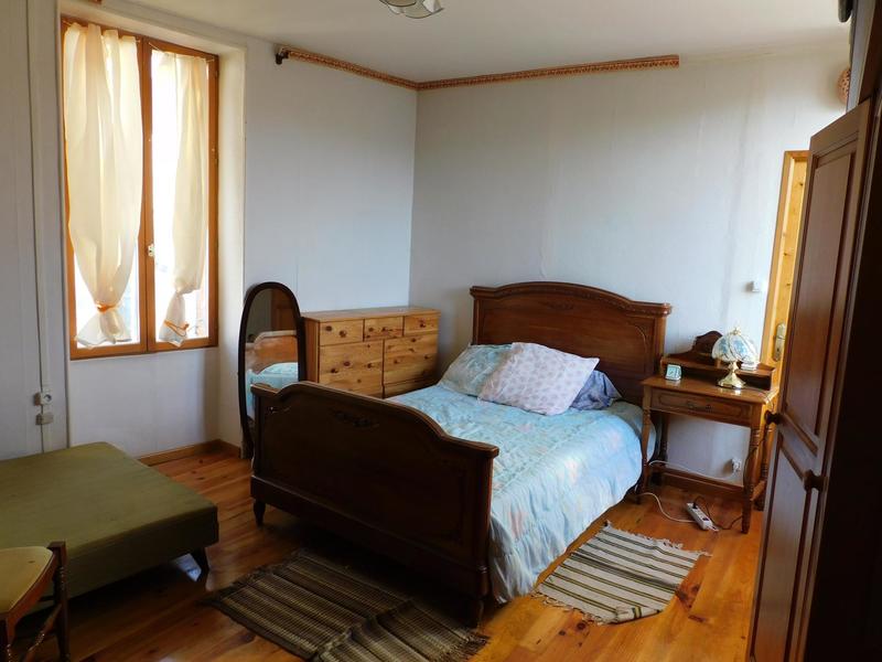 Maison - 75 m² - 5 pièces