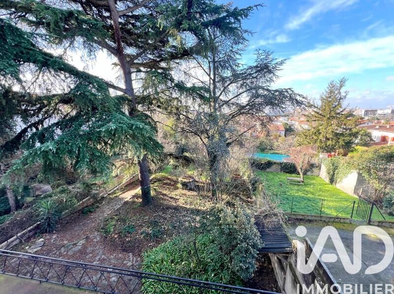 Maison - 170 m² - 7 pièces