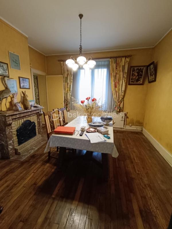 Corps de ferme - 364 m² - 12 pièces