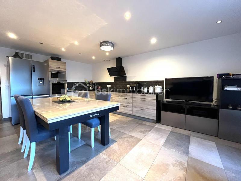 Maison de village - 100 m² - 4 pièces