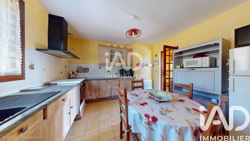 Maison - 98 m² - 4 pièces