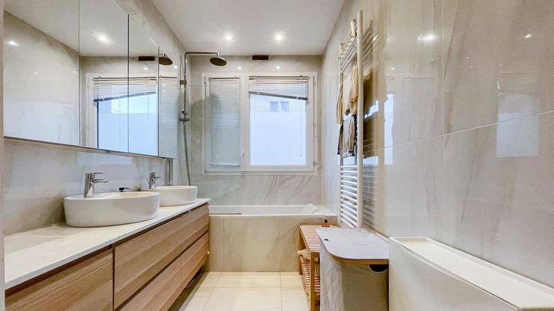 Appartement - 76 m² - 3 pièces