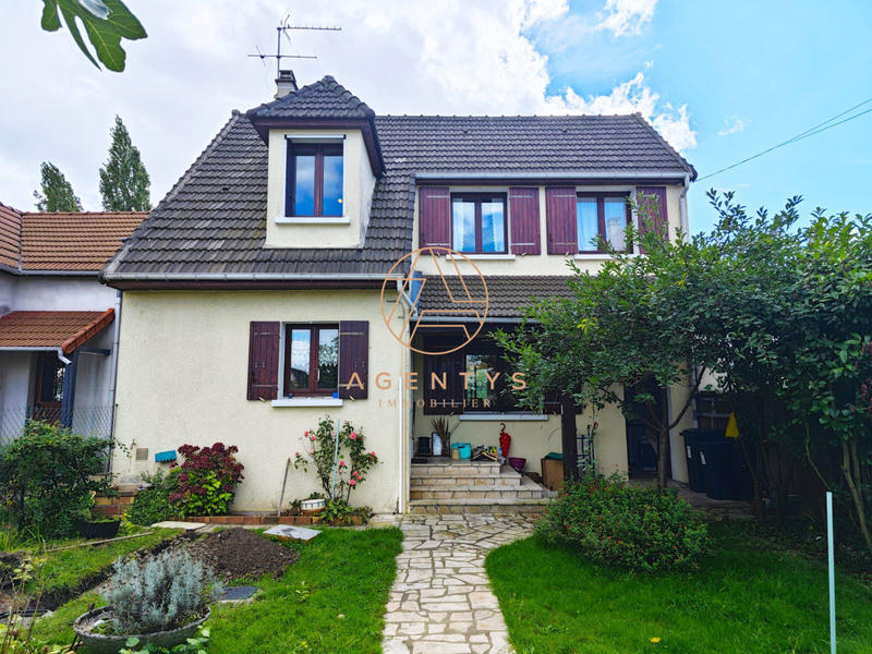 Maison - 120 m² - 5 pièces