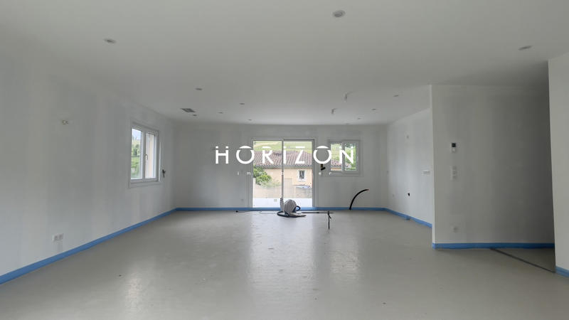 Maison contemporaine - 131 m² - 4 pièces