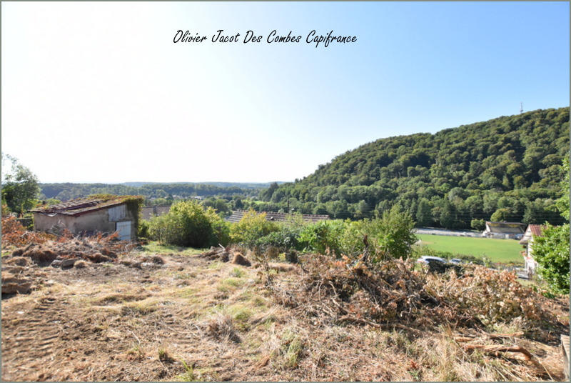 Terrain constructible - 746 m²