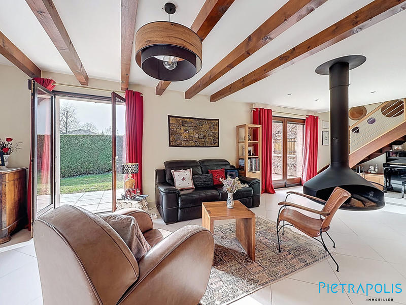 Villa - 162 m² - 6 pièces