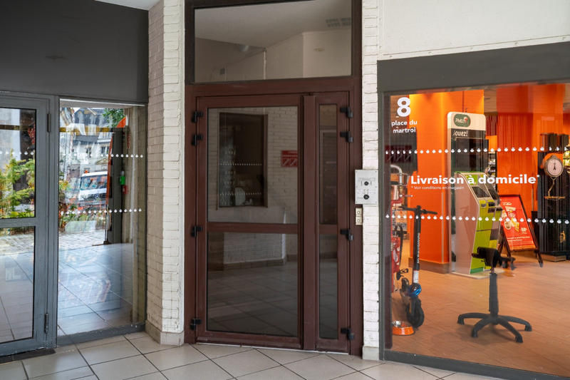 Bureau - 400 m² - 2 pièces