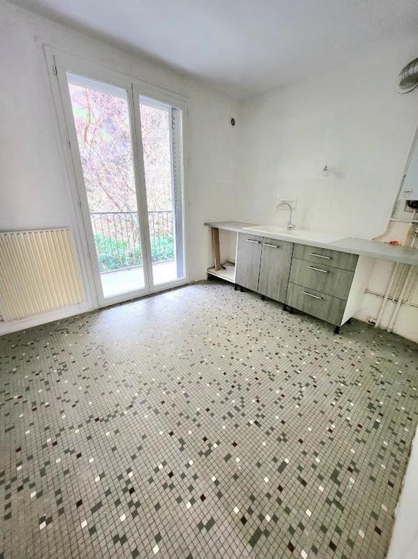 Appartement - 76 m² - 4 pièces