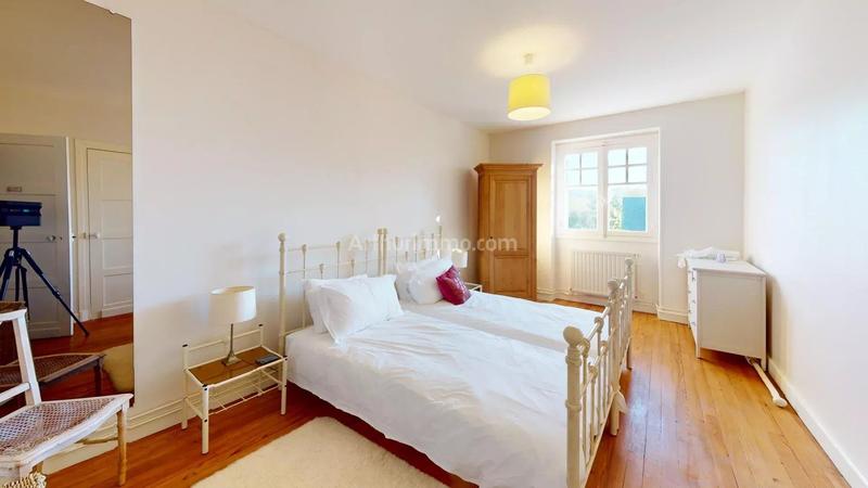 Maison - 147 m² - 6 pièces