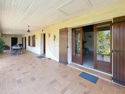 Maison - 121 m² - 4 pièces