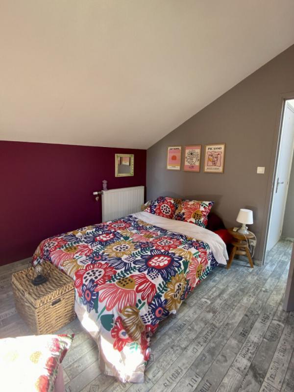 Loft - 140 m² - 4 pièces