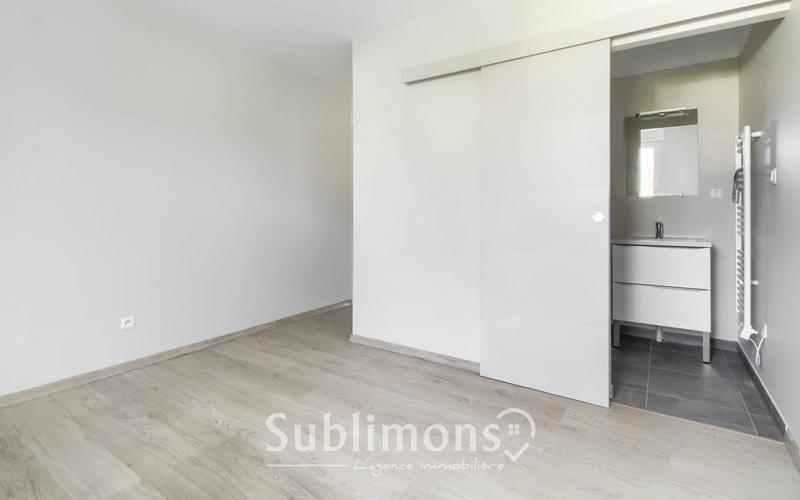 Maison traditionnelle - 136 m² - 6 pièces