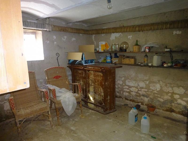 Maison - 200 m² - 7 pièces