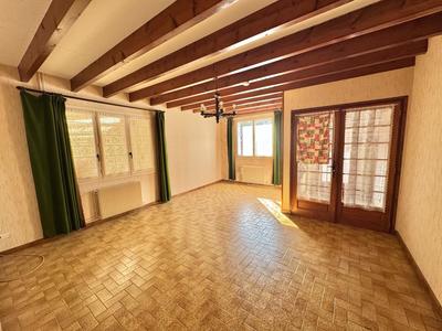 Maison - 138 m² - 5 pièces