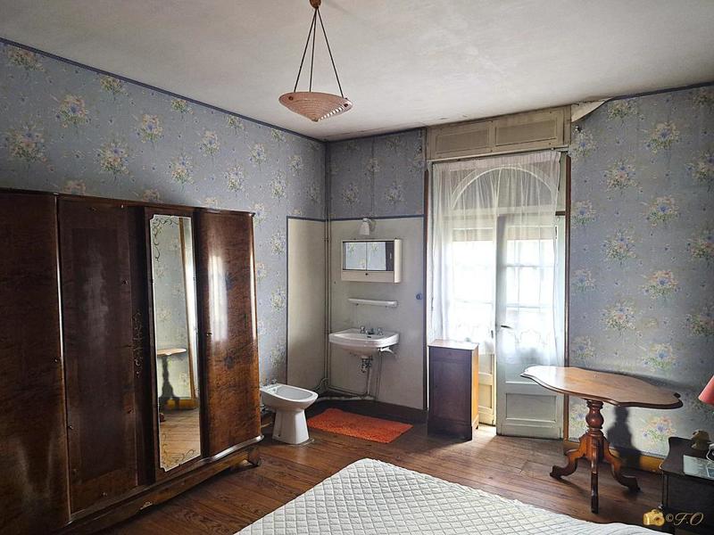 Maison de maîtres - 330 m² - 14 pièces