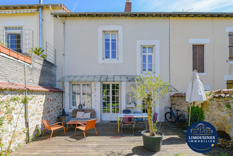 Maison - 118 m² - 6 pièces